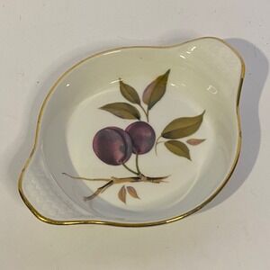 Royal Worcester Evesham Plum Au gratin Dish White Excellent Gold Rim Porcelain
